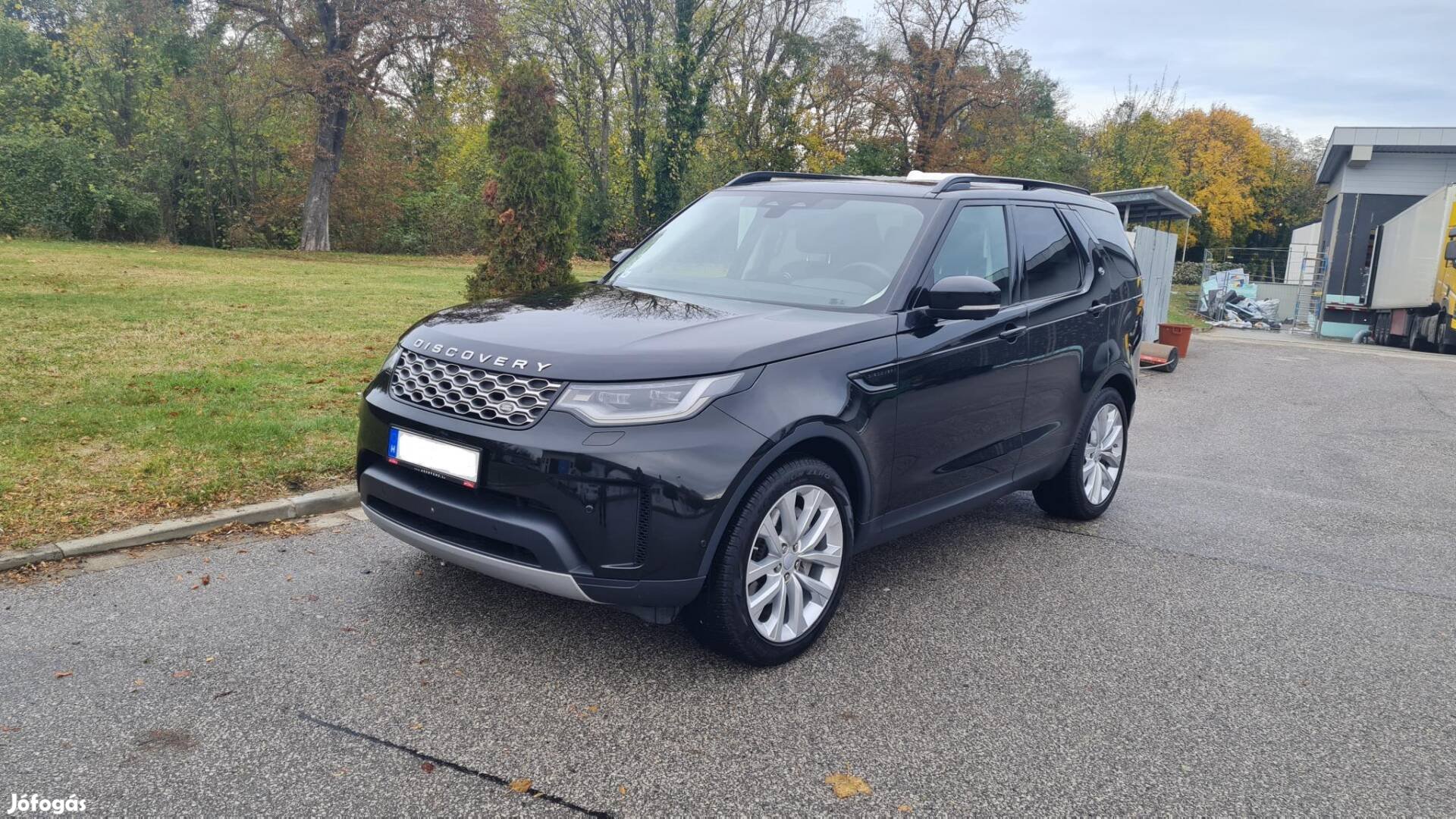 Land Rover Discovery D250 SE (Automata) [7 szem...